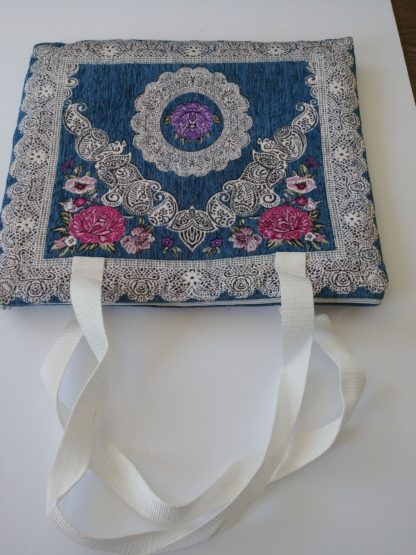 Big portable praying carpet with matching bag